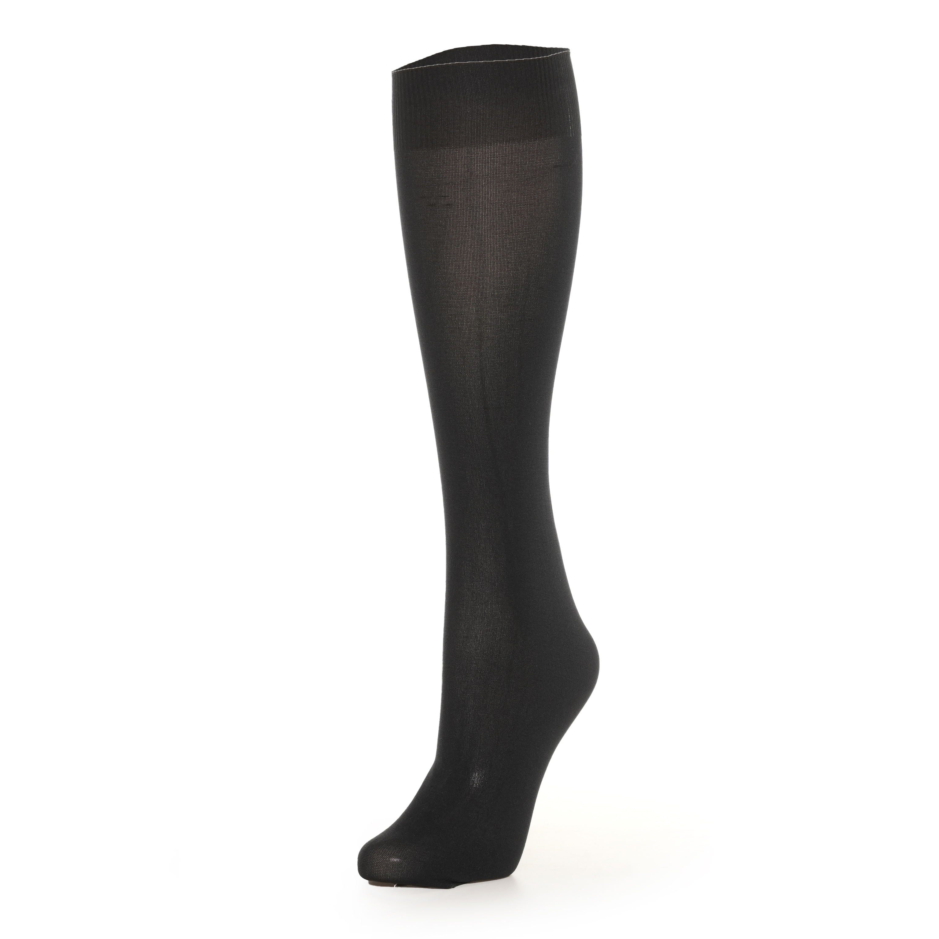Meia masculina casual preta Selene modelo 3030 em ângulo frontal, destacando tecido liso e acabamento confortável